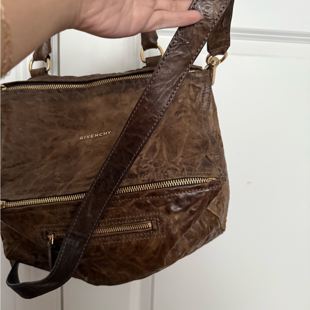 Givenchy Pandora Medium Bag - Picture 4 of 9